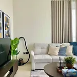 Upscale 1Br Apt In Jvc With Pool & Gym Access
