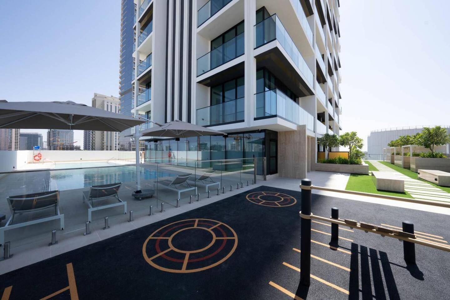 Upscale 1br In Jvc With Pool & Gym Access Dubai